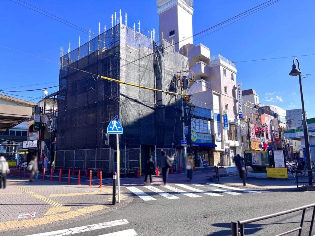 ちよだ鮨南林間店があったビル