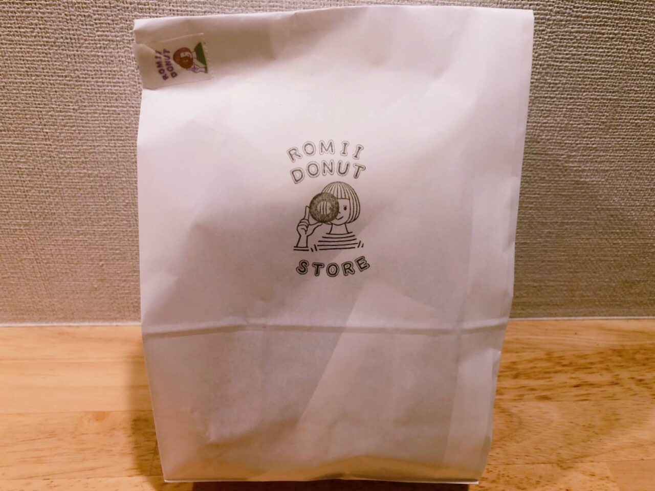 ROMII DONUT STORE