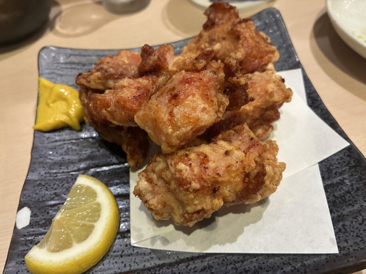炭火焼鳥　とり山