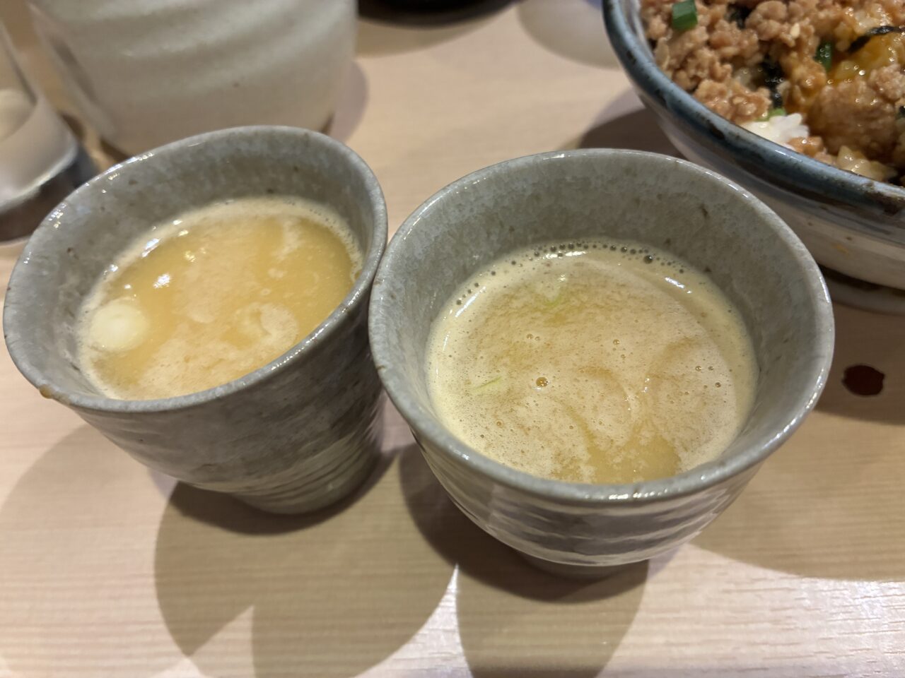 炭火焼鳥　とり山