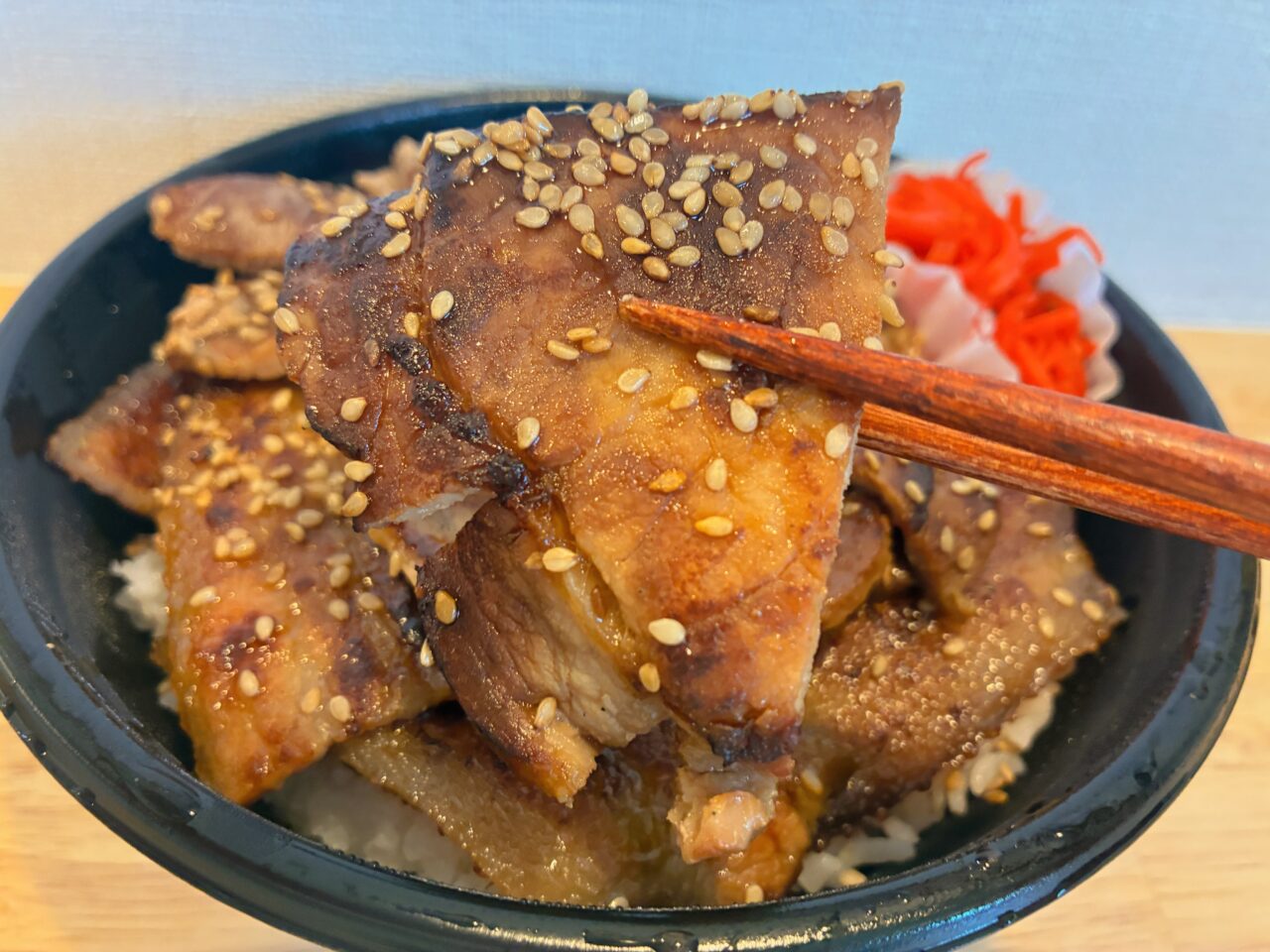 横浜発祥!! 元祖豚丼 まさえい
