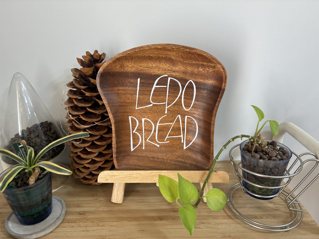 LEPO BREAD