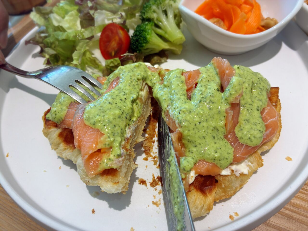 KiiTOS CAFE